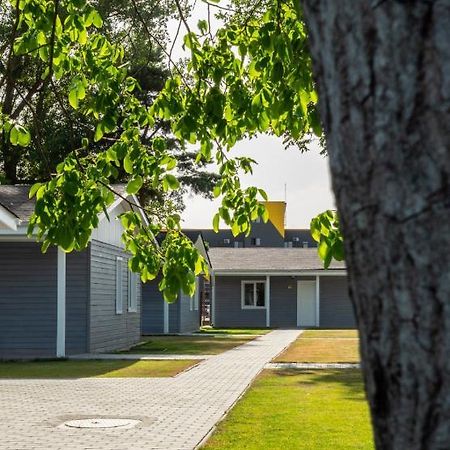 Aparthotel Poiana Cu Flori Satu Mare Exterior foto