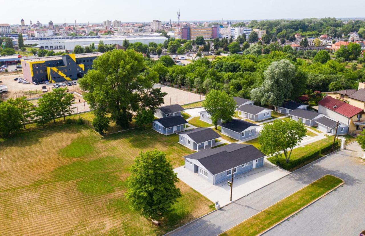 Aparthotel Poiana Cu Flori Satu Mare Exterior foto